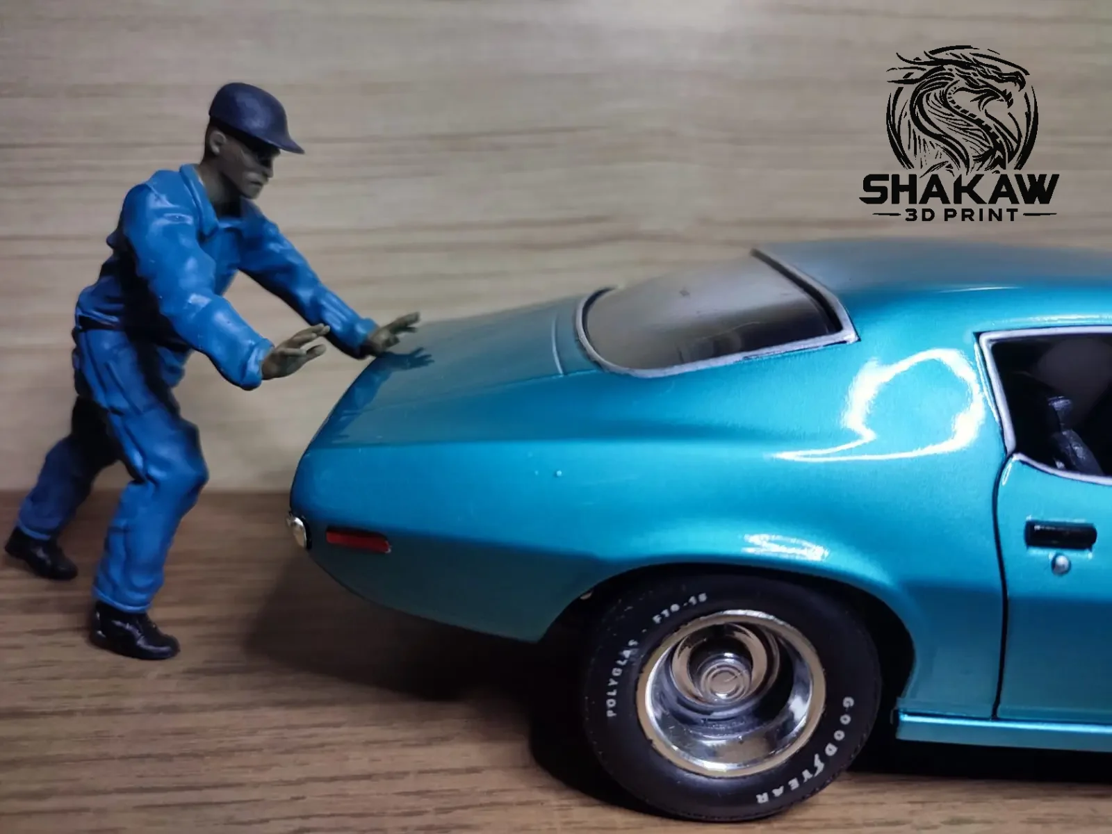 Personagem Oficina 1/18 - Modelo 21